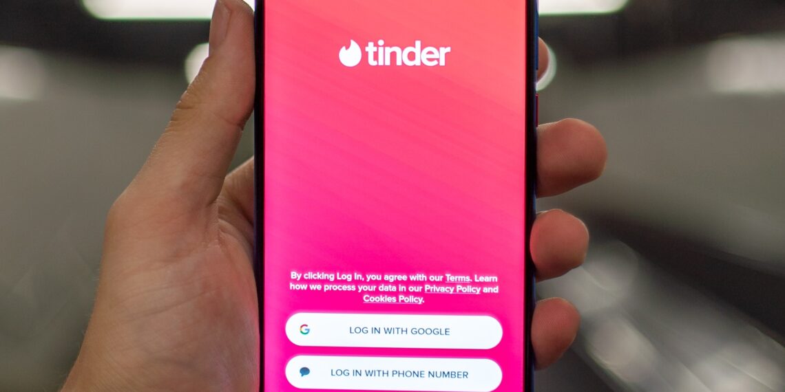 How to Use Residential Proxies for Business on Tinder: Benefits and Use Cases